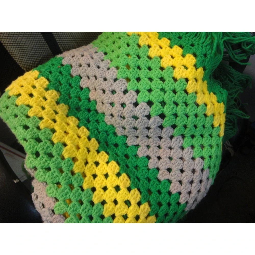 Vintage Crochet‎ green yellow grey Granny Afghan Blanket Throw approx 66x69